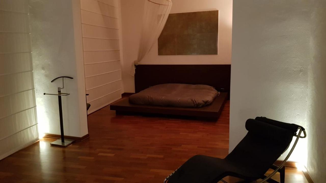 La Casa Con Piscina Riscaldata Interna Anna Luxury Garden Apartment Пиза Екстериор снимка